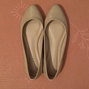 Kelly & Katie pointed toe tan flats - 8.5